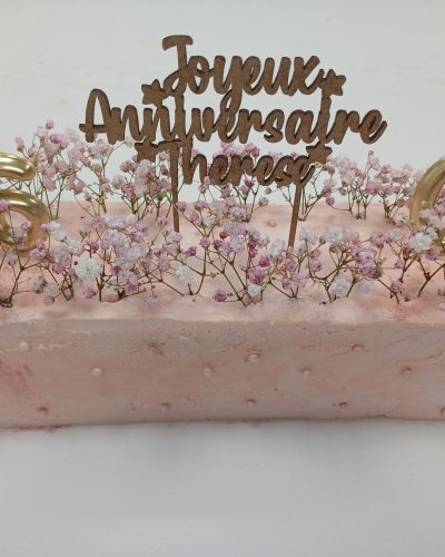 Long cake